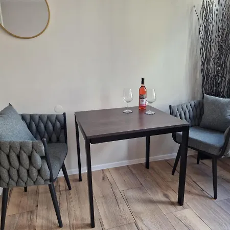 アパート Bellavita Old Town